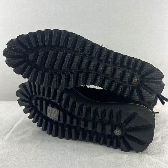 All Black Sherpa 2020 F Lace-Up Combat Booties- Black- Size 36 EU/ 5.5 US- NIB - Picture 5 of 6